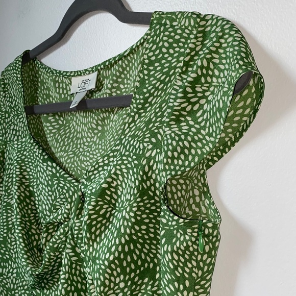 Ann Taylor LOFT Petites Leafy Green Women's Blouse, 10P - Picture 4 of 8